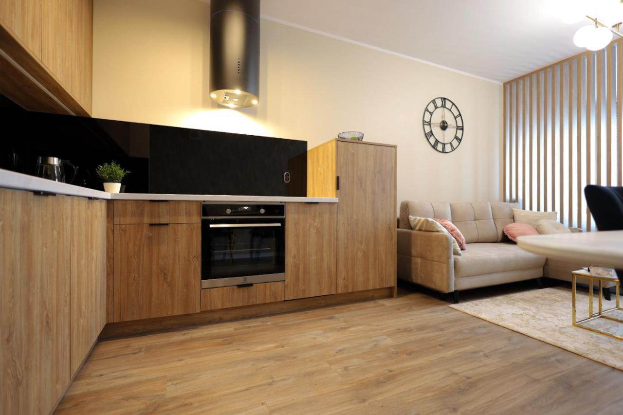 Bh Rent śląska 12 *